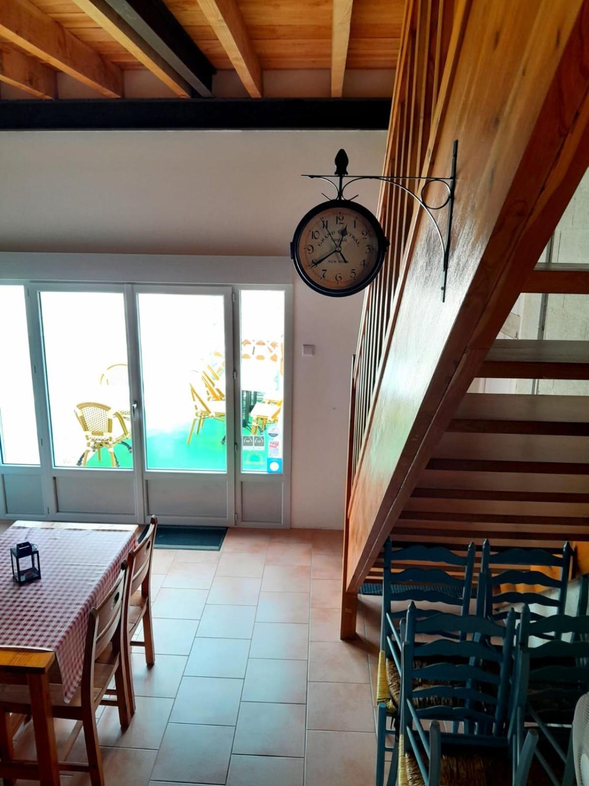 Le Relais De Poste 호텔 Orbigny 외부 사진